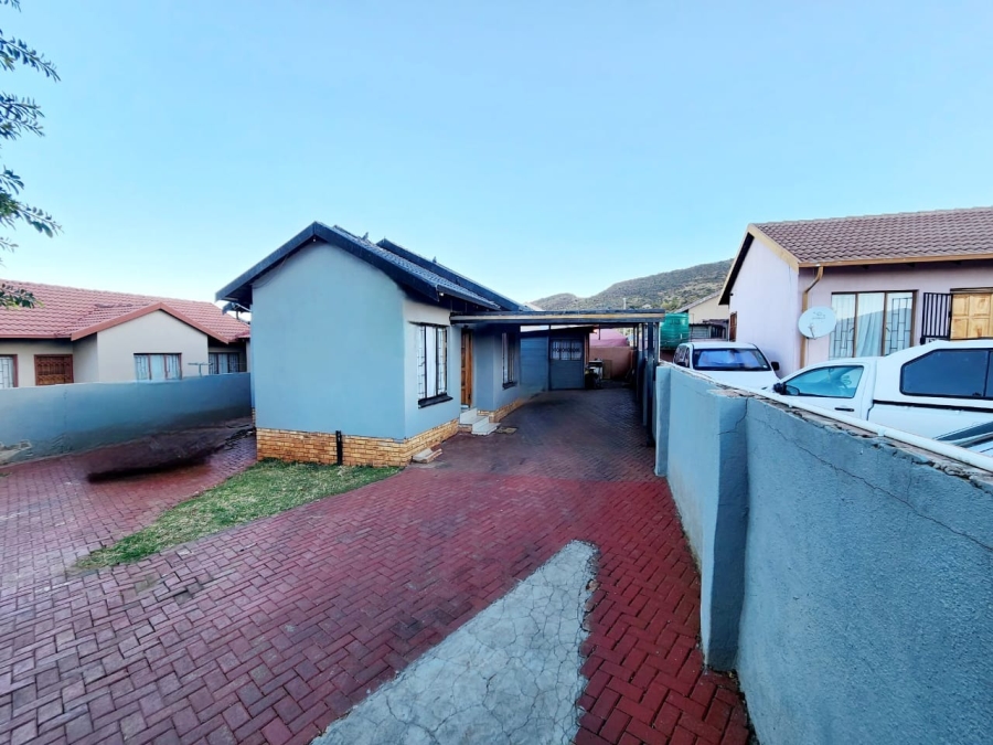 2 Bedroom Property for Sale in Tlhabane West North West